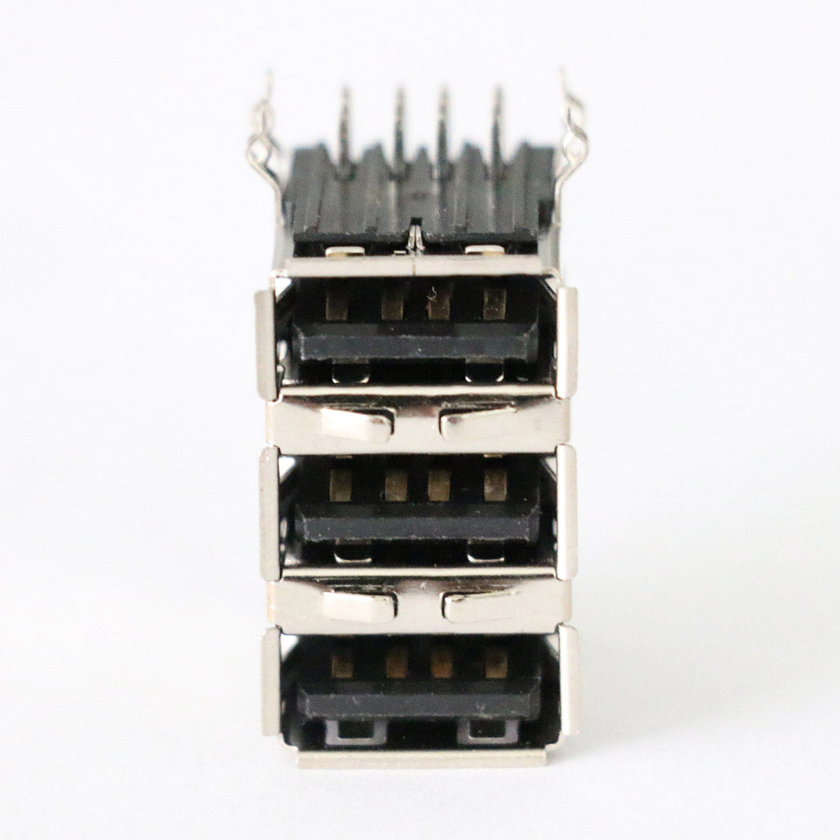 EAST-USB23680-41 USB 2.0 AF三层半包DIP